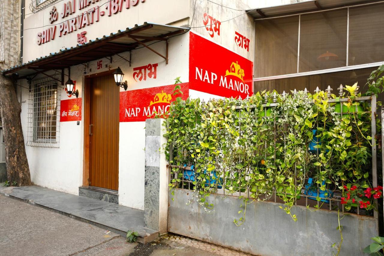 Nap Manor Hostels Mumbai Exterior foto