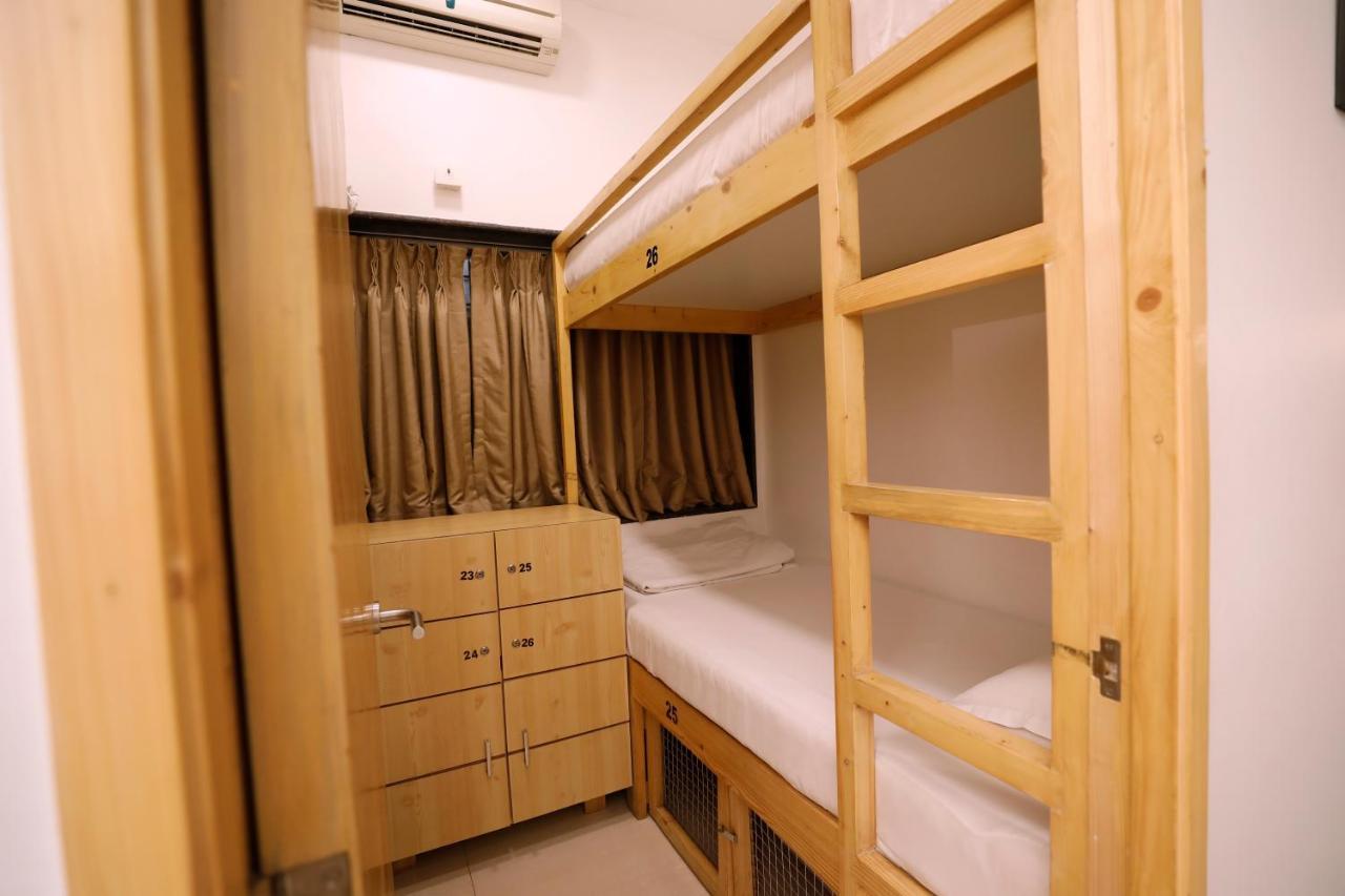 Nap Manor Hostels Mumbai Exterior foto